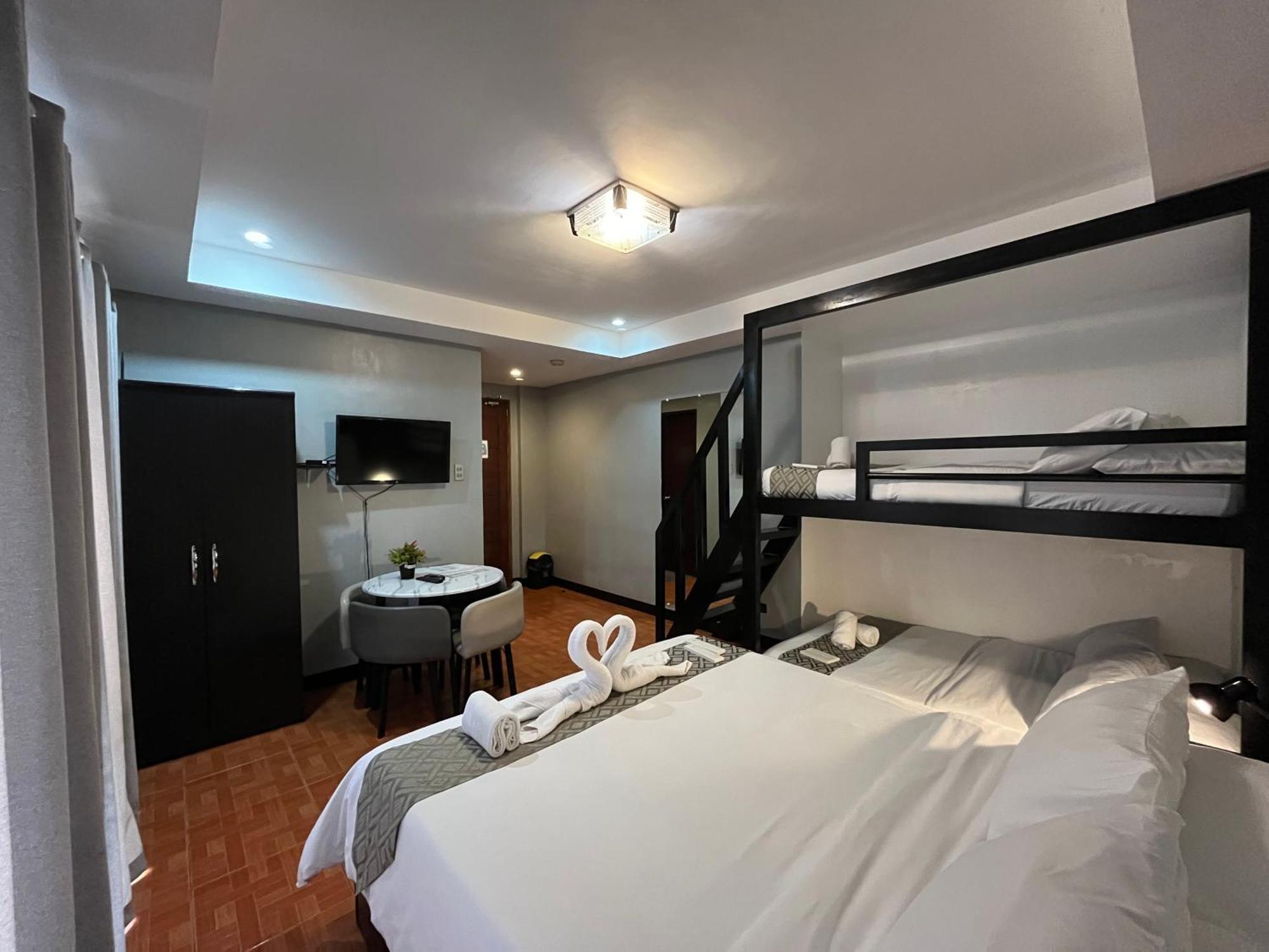 Rangya Hotel Tagaytay City Bagian luar foto